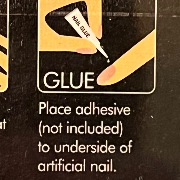 LA Colors Glossy Nude/French Glitter White Tip Short Artificial Nails,no glue - Picture 7 of 8